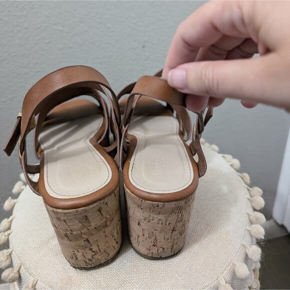 Charlotte Russe Brown Strappy wedges - Picture 3 of 4